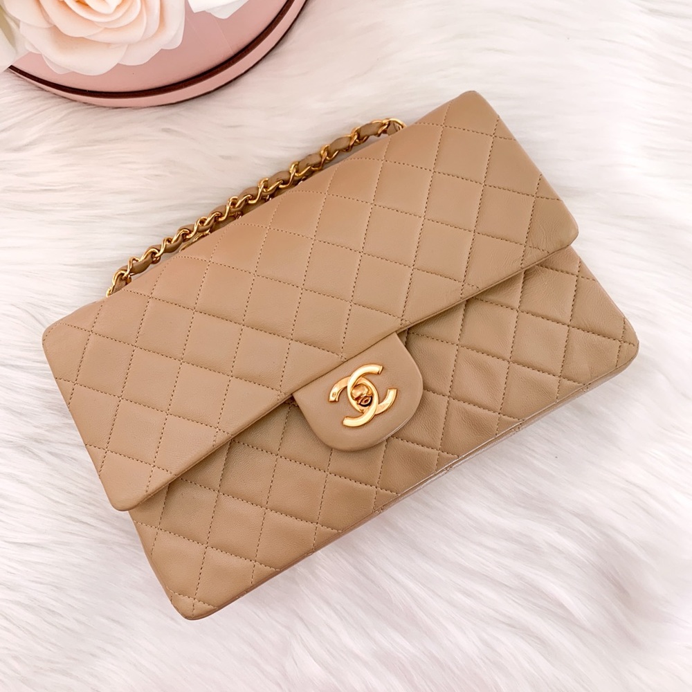 ❌SOLD❌ chanel vintage beige lambskin 24k ghw